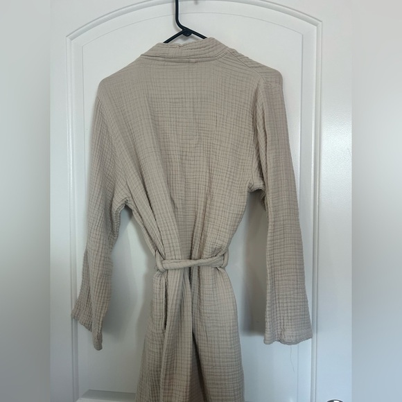 Parachute Cream Robe - Picture 13 of 13